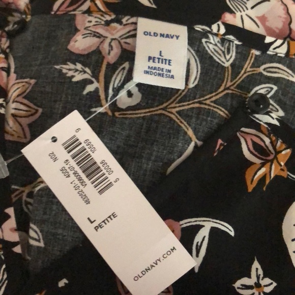 Old Navy Floral Dress - Picture 6 of 9